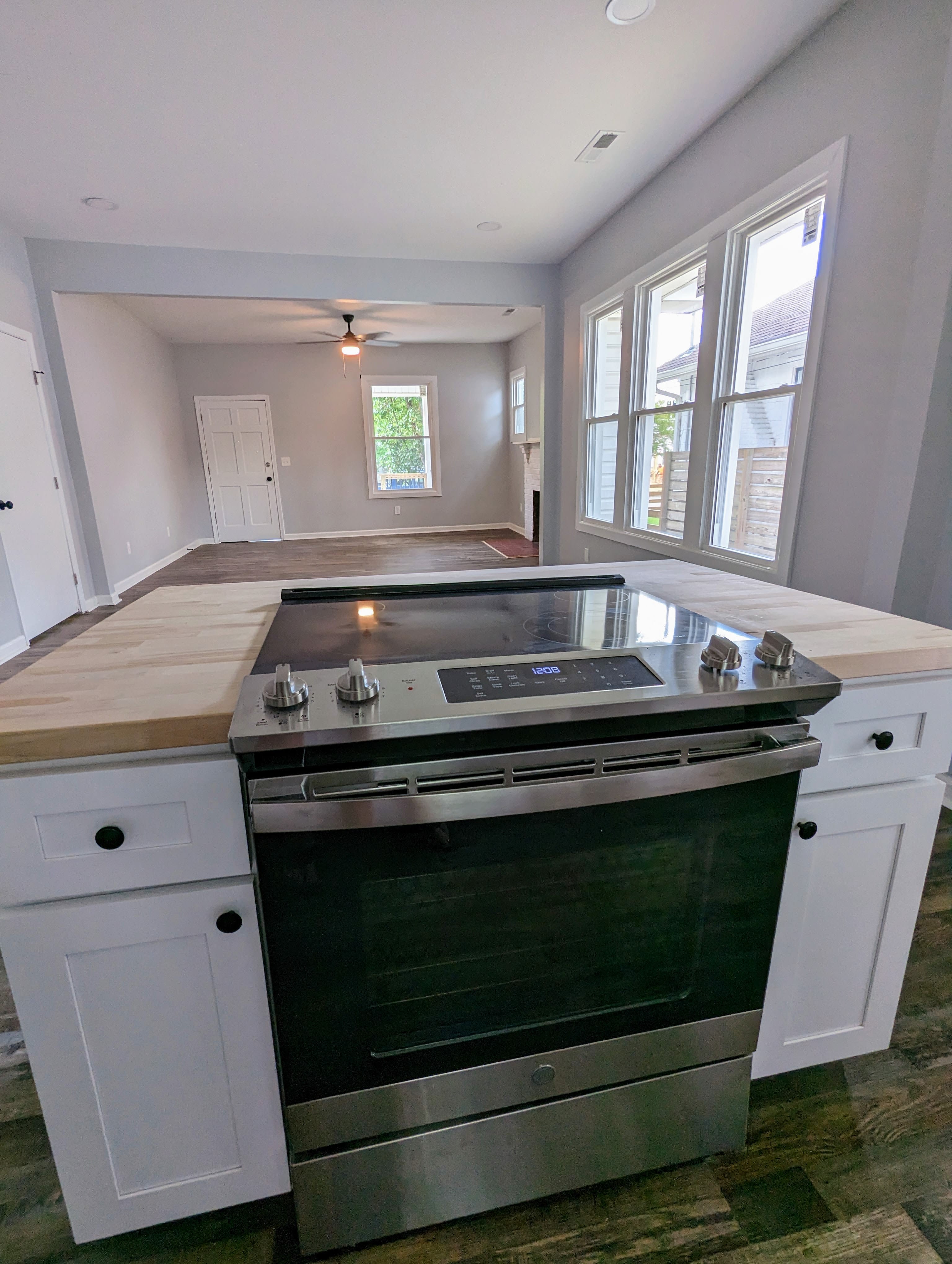1004 South Beech Street – photo 2