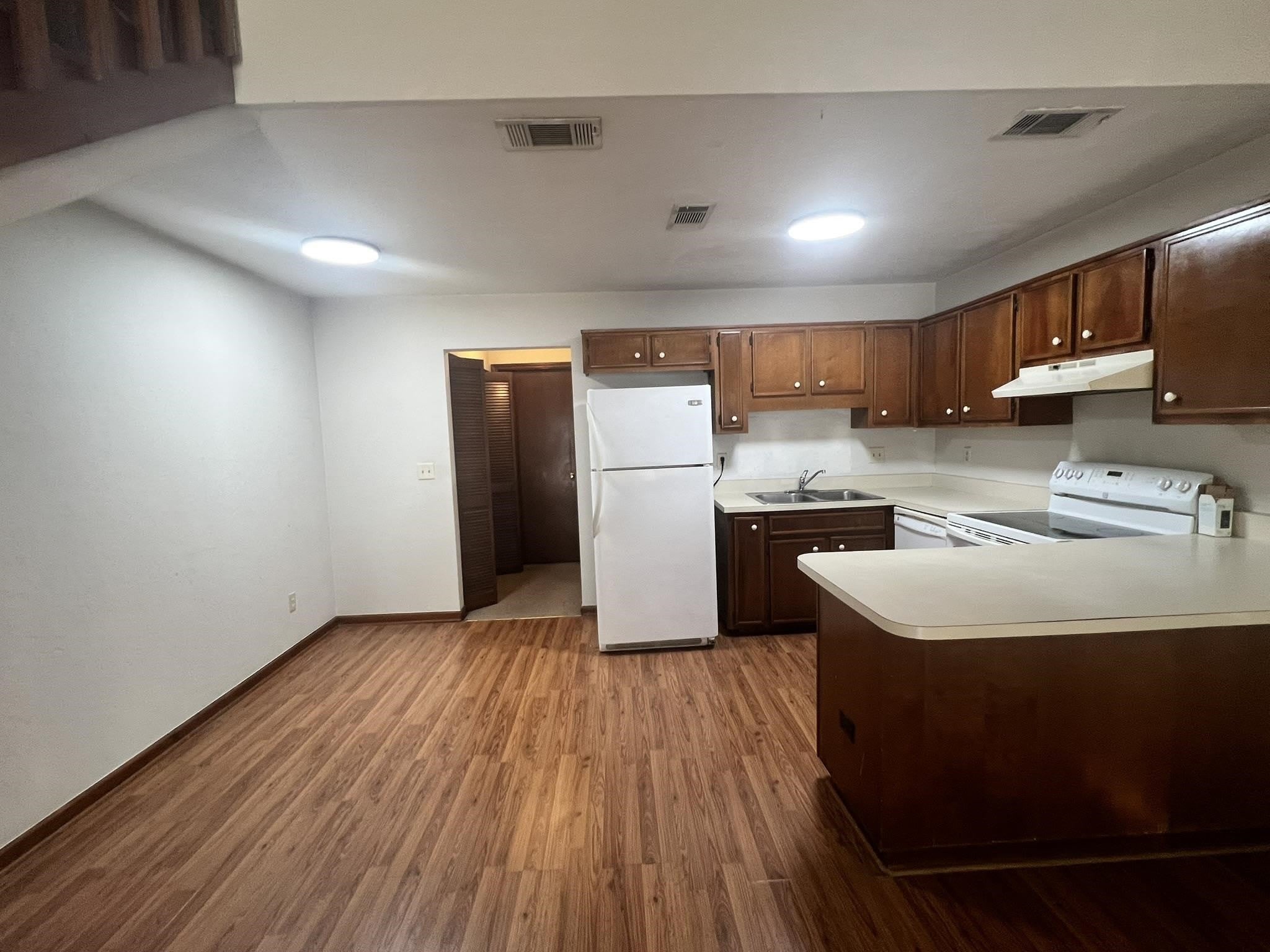 2331 Tina Drive – photo 5