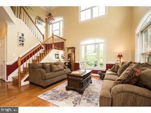 444 WINCHESTER Street – photo 2
