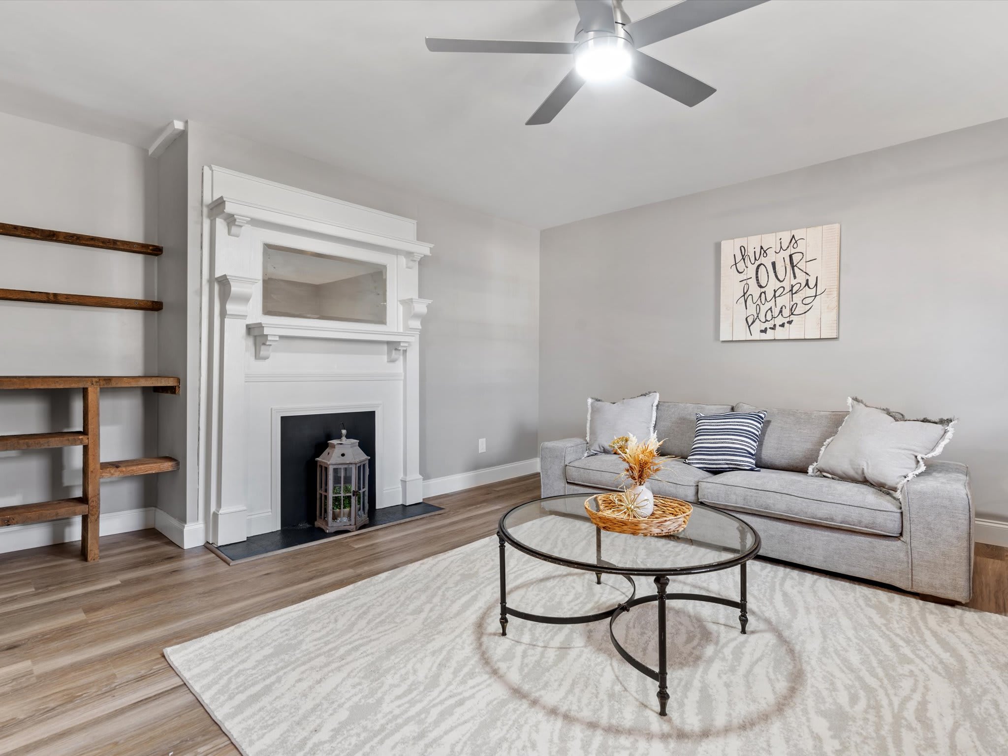 105 South York Street – photo 4