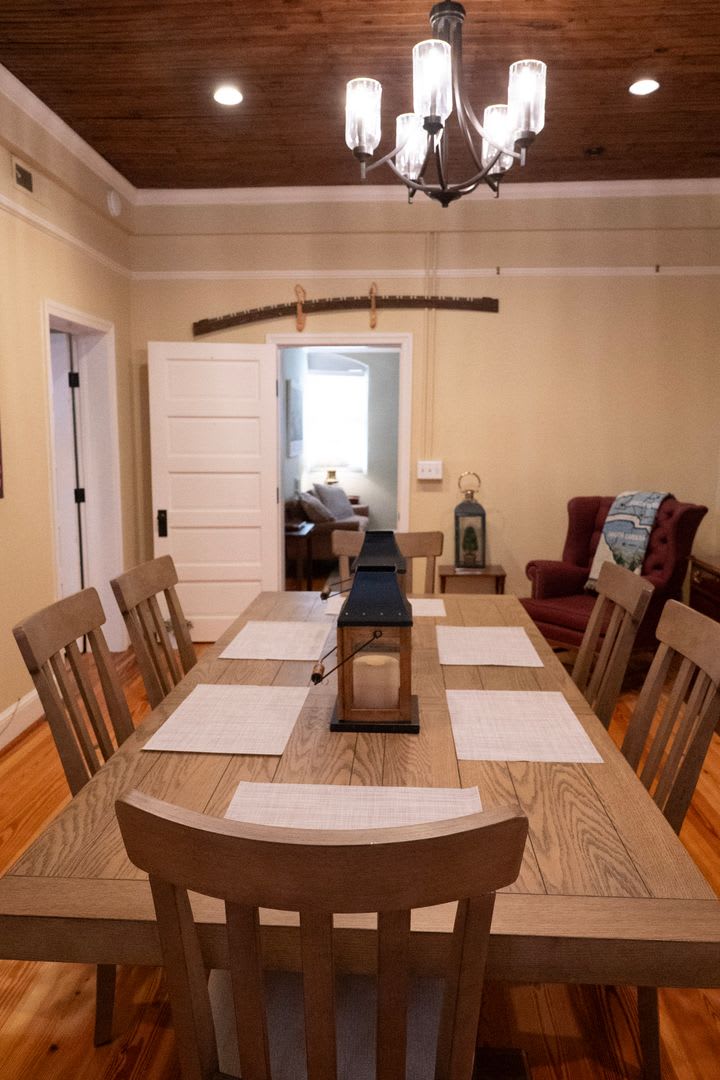 ***Furnished***Charming Historical Home for Lease in Downtown Winston-Salem – photo 4