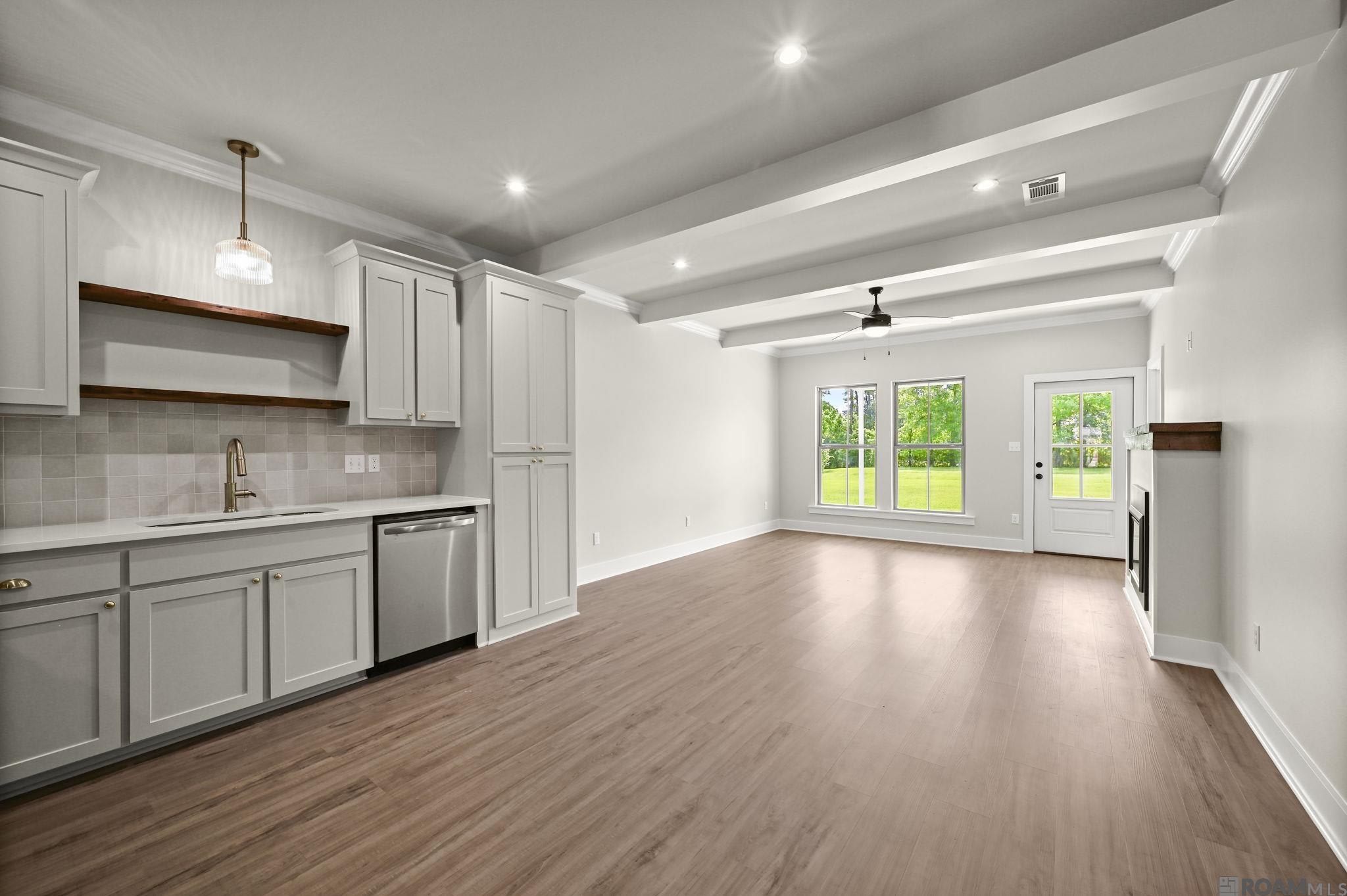 8007 Arnold Road – photo 4