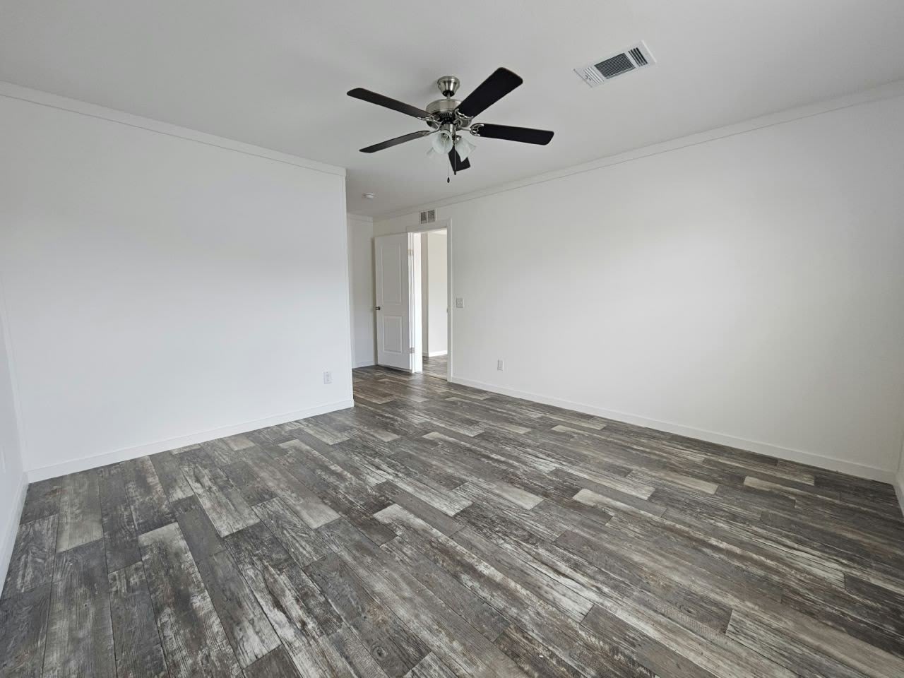 6691 Hidden Oaks Dr – photo 3