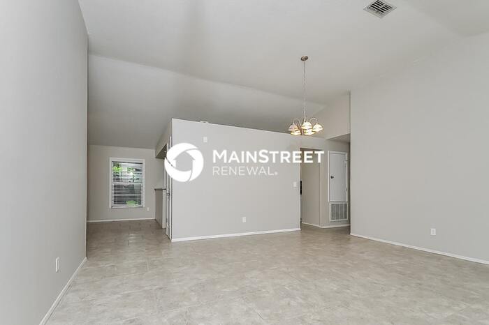 12104 Fruitwood Drive – photo 2