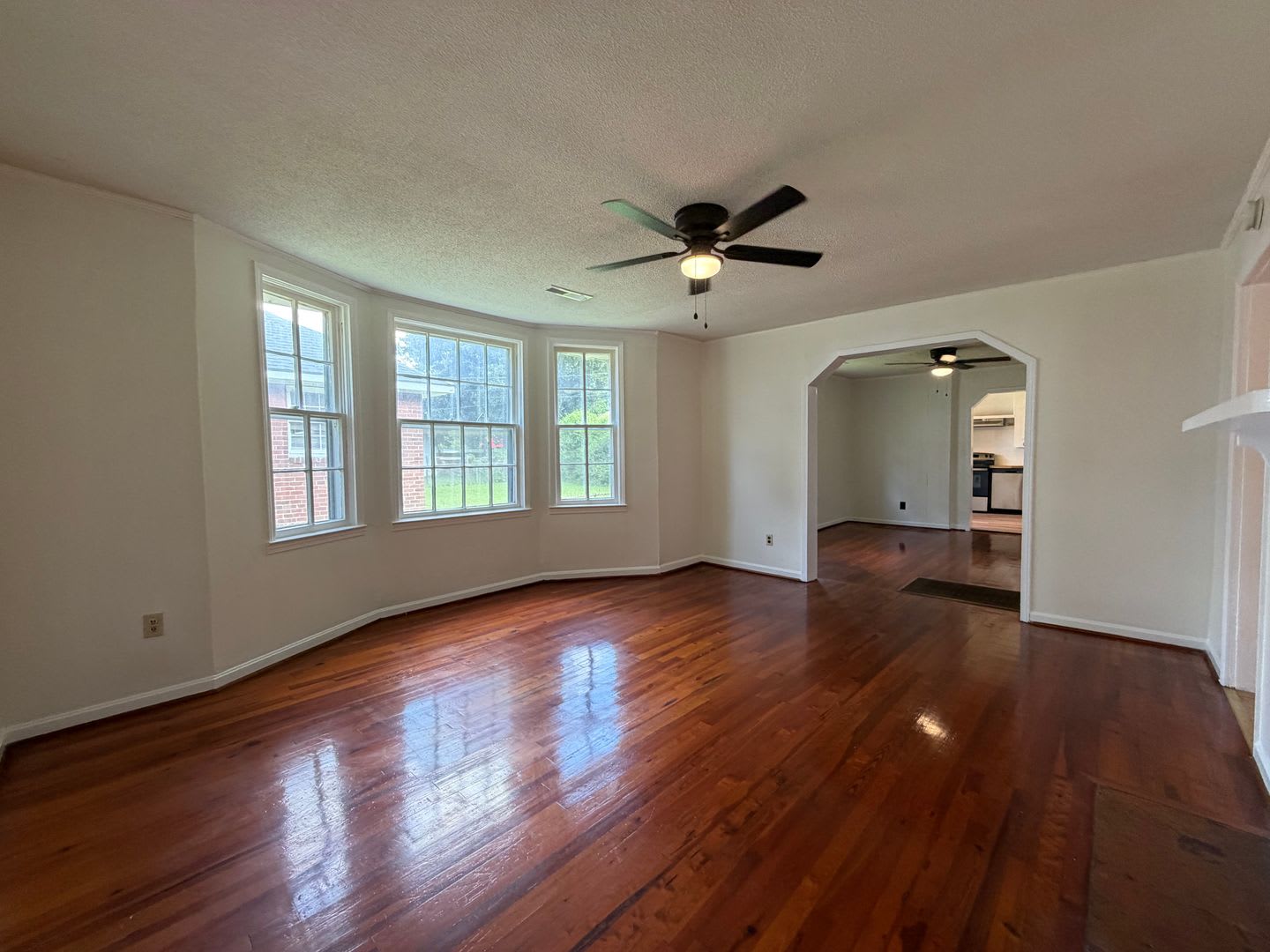 Charming 2 1 House In Celanese 1 595 – photo 4