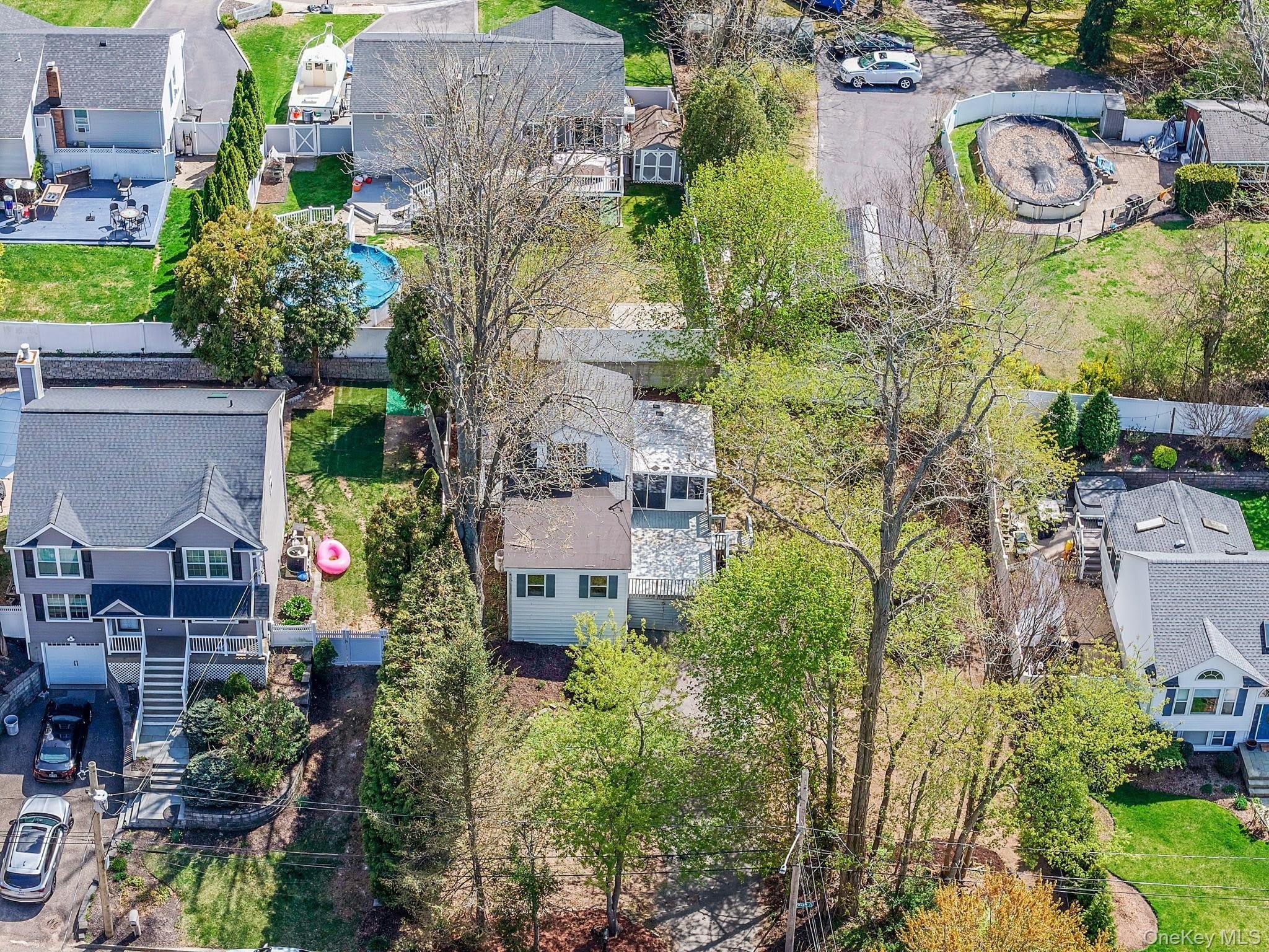 93 Maple Road – photo 4