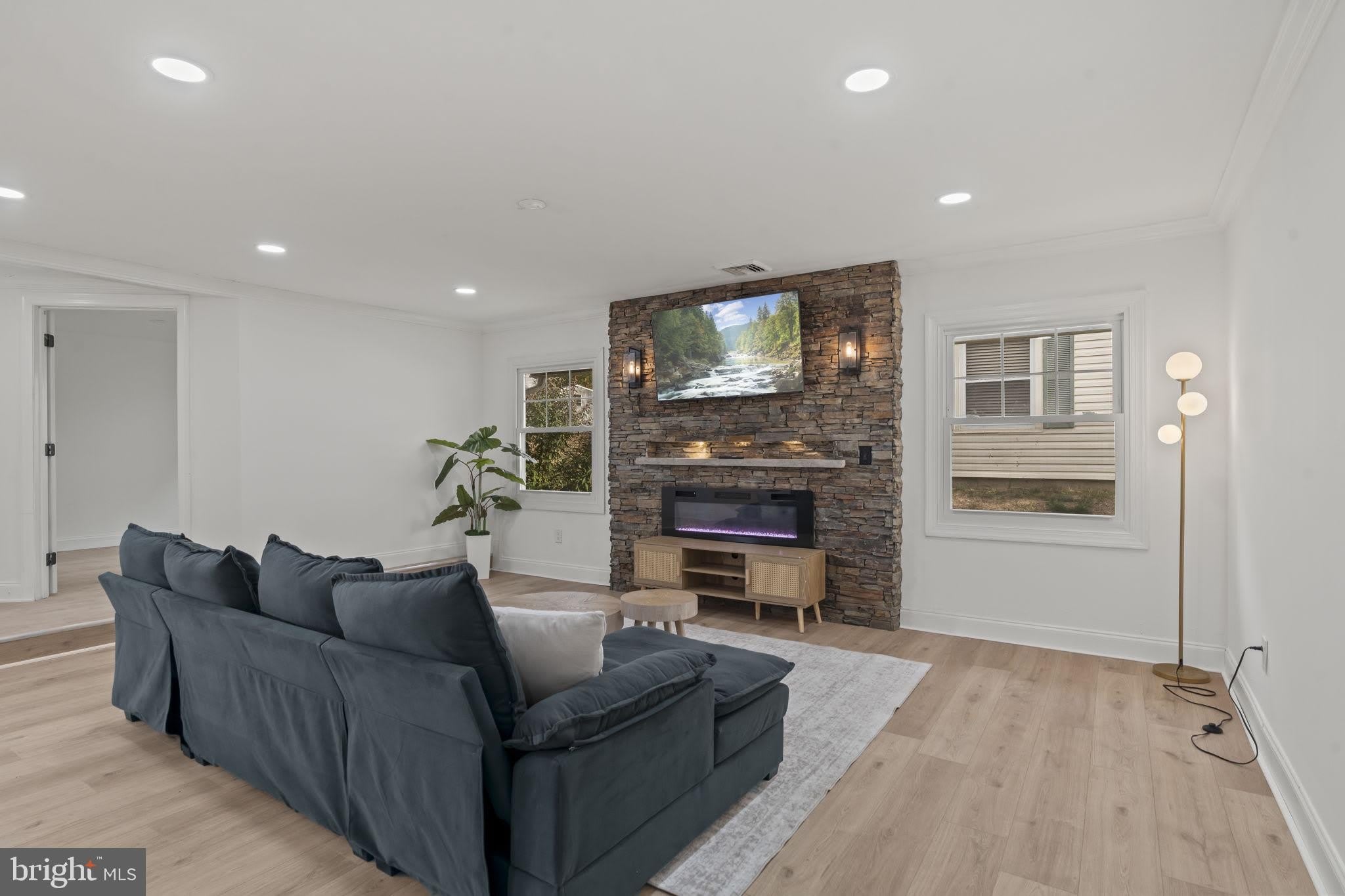 5 BURGESS Lane – photo 5
