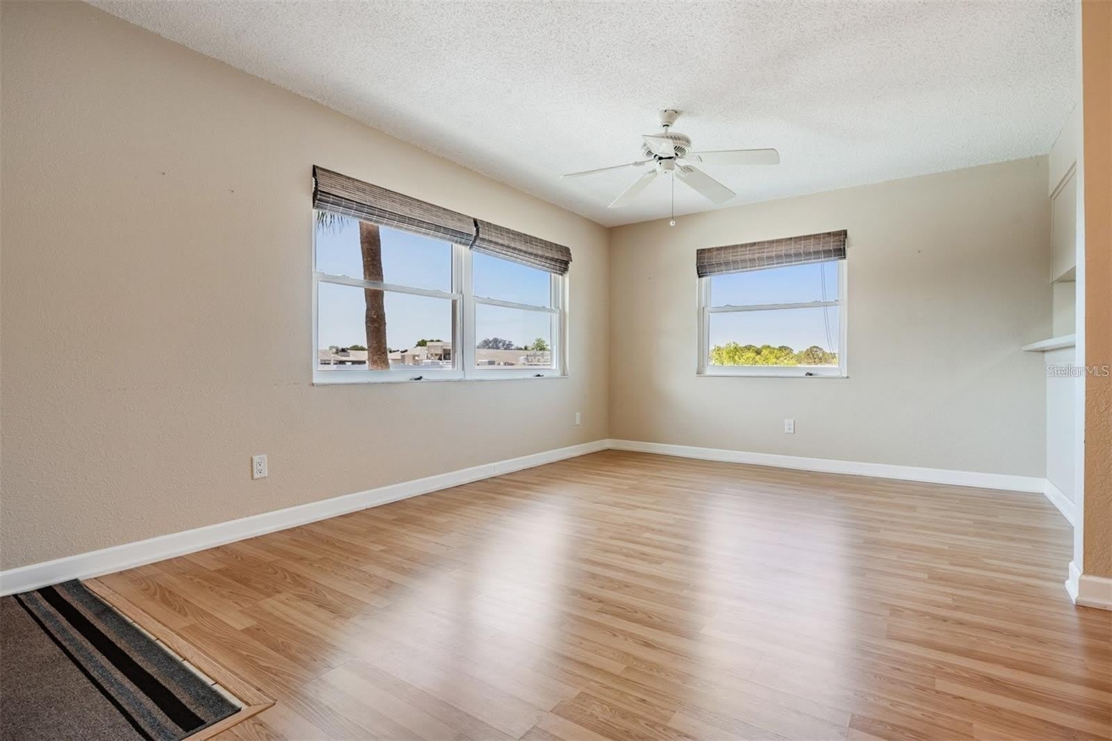 2525 WEST BAY Drive – photo 3