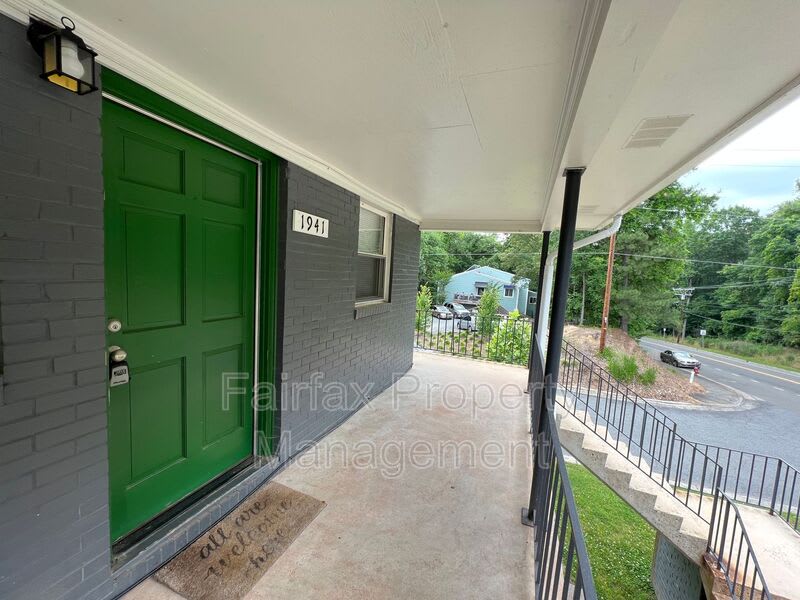 1941 Morehead Avenue – photo 3