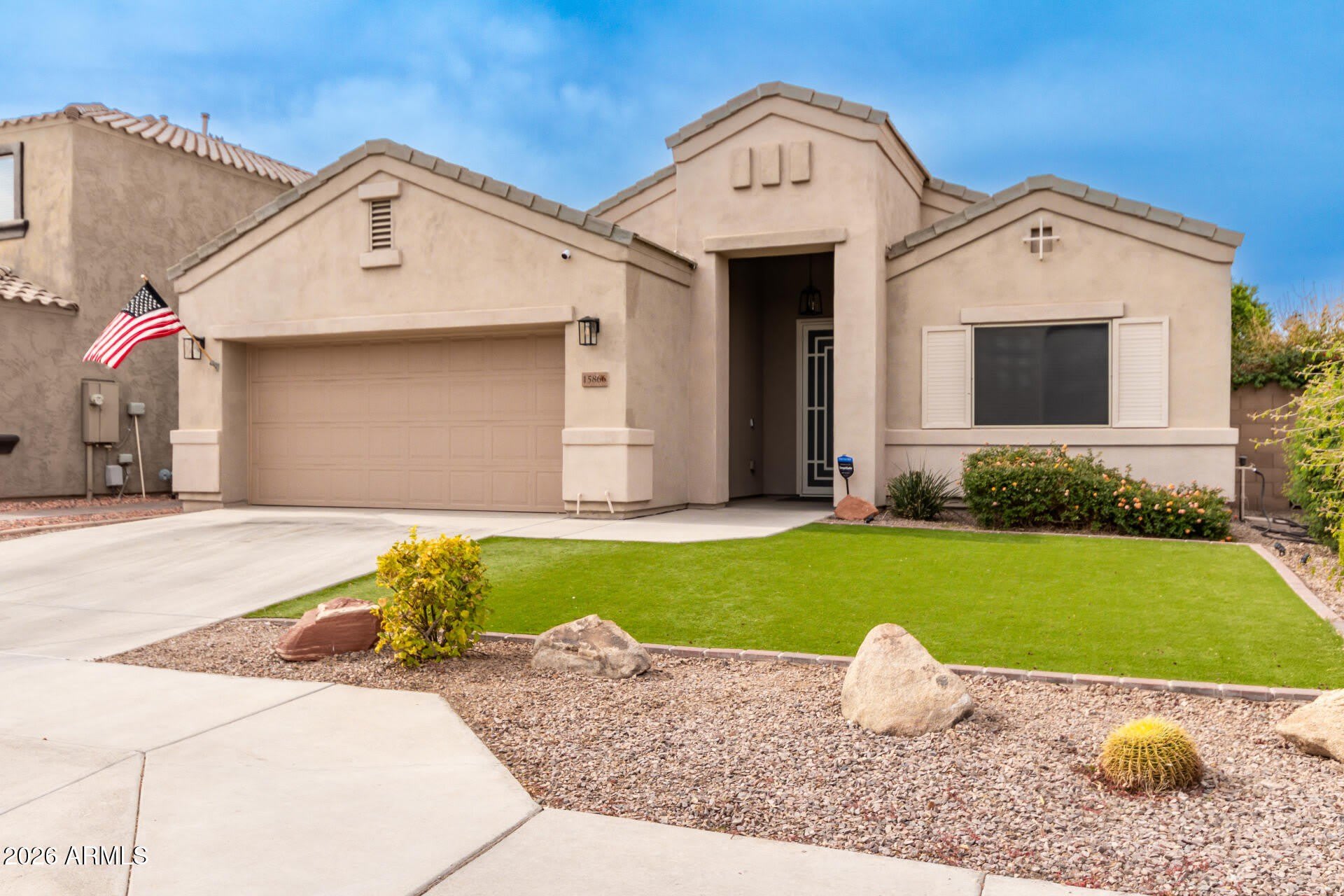 15866 N 76Th Avenue – photo 1