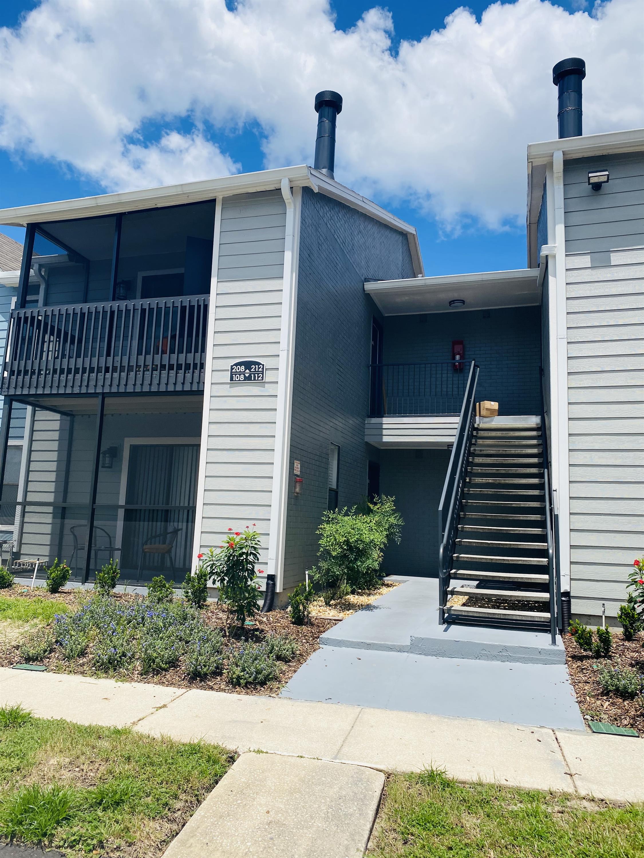 3756 Idlebrook Circle – photo 2
