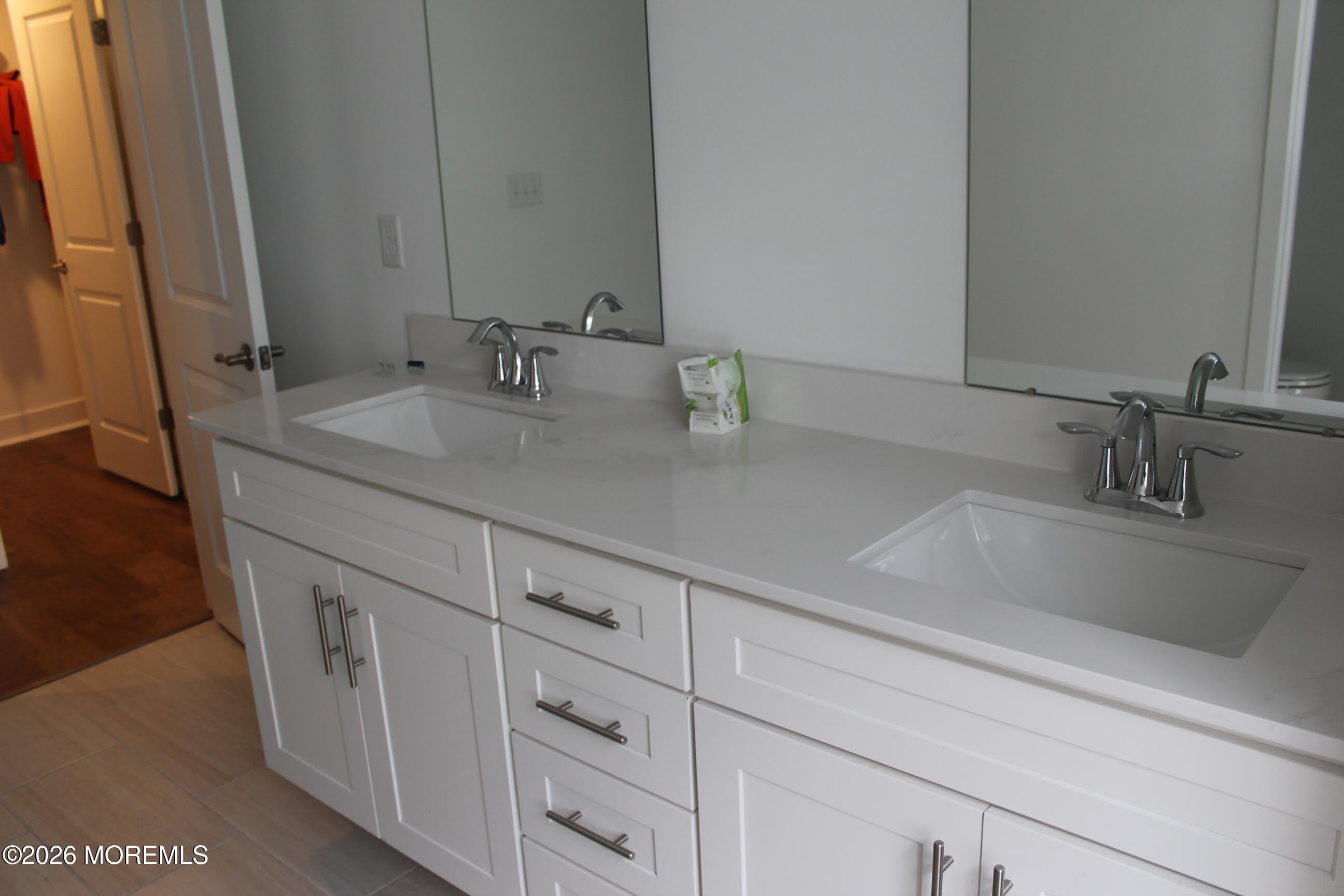 139 Woolley Court – photo 4