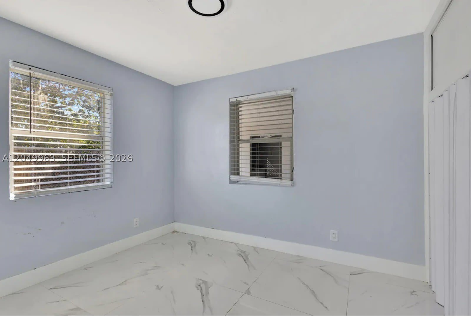 1008 Elm Rd – photo 2