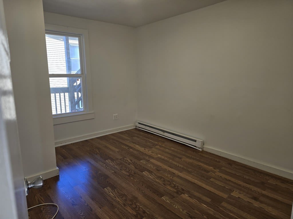 205 Millbury St – photo 4