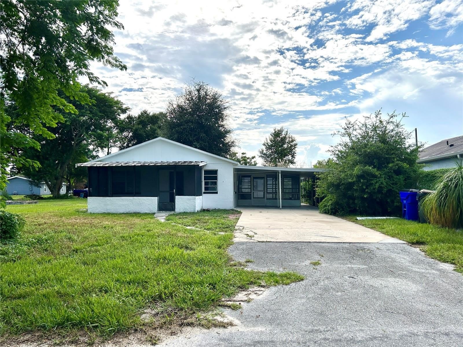 1718 KENTUCKY Avenue – photo 2