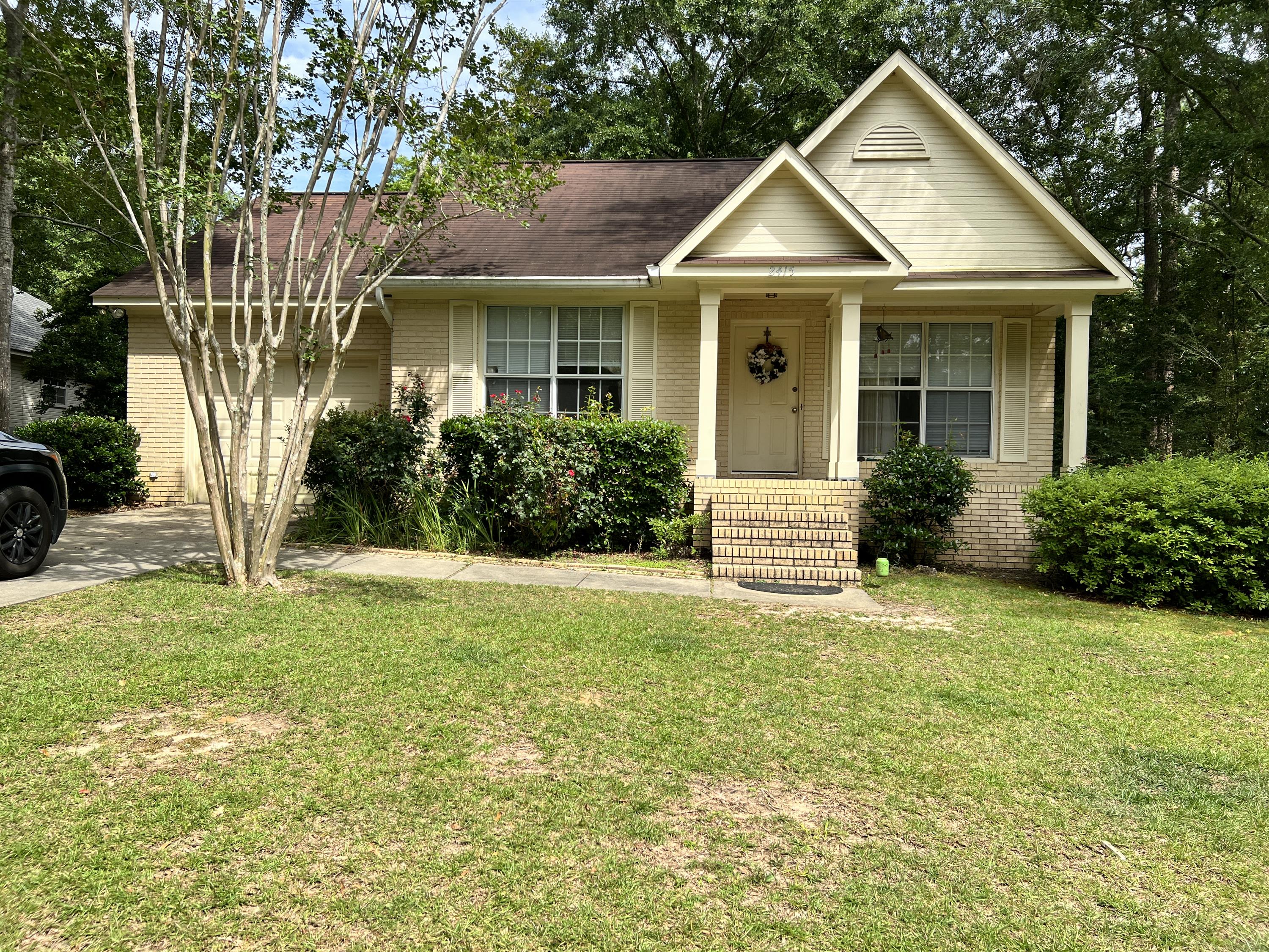 2415 Stonewood Drive – photo 1