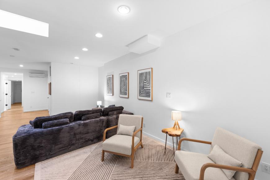 105 First Avenue – photo 3