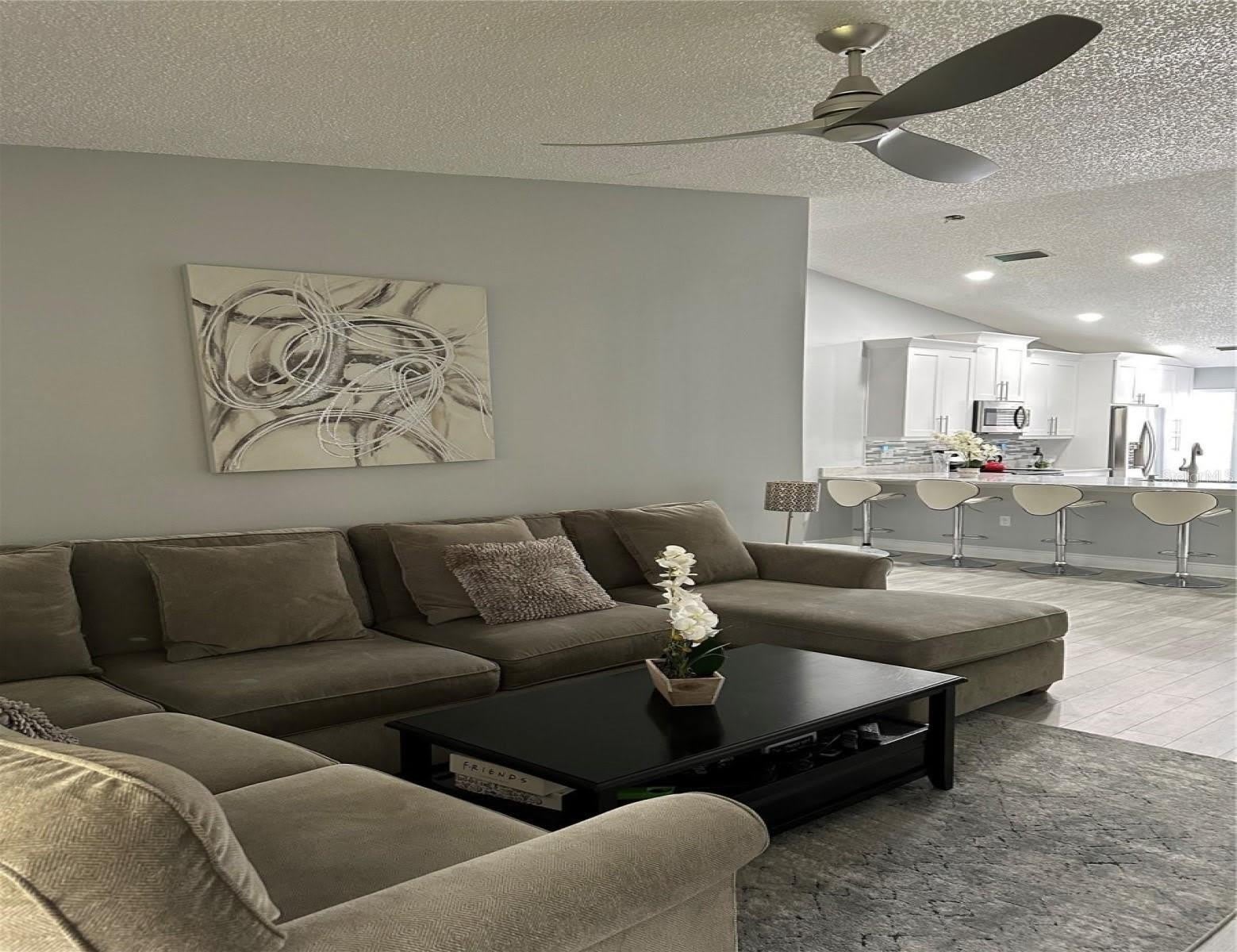 3198 Claremont Place – photo 4