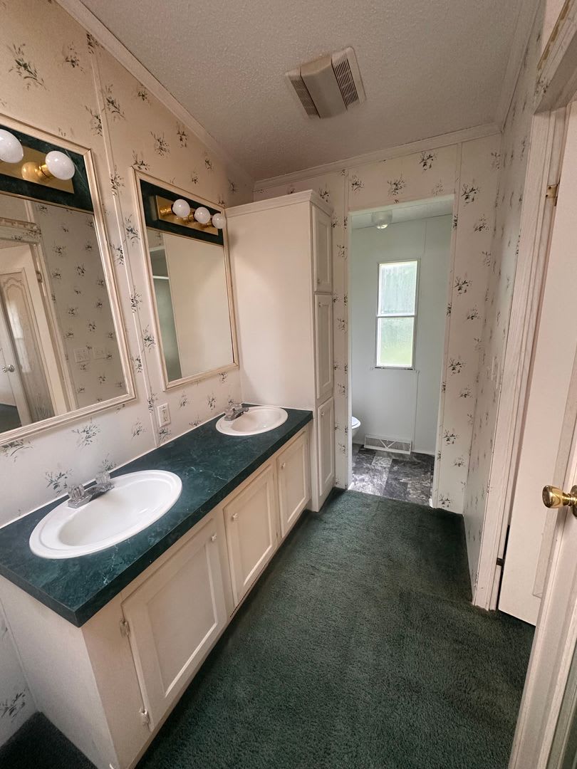 Charming 3-Bedroom Home in Liberty. – photo 5