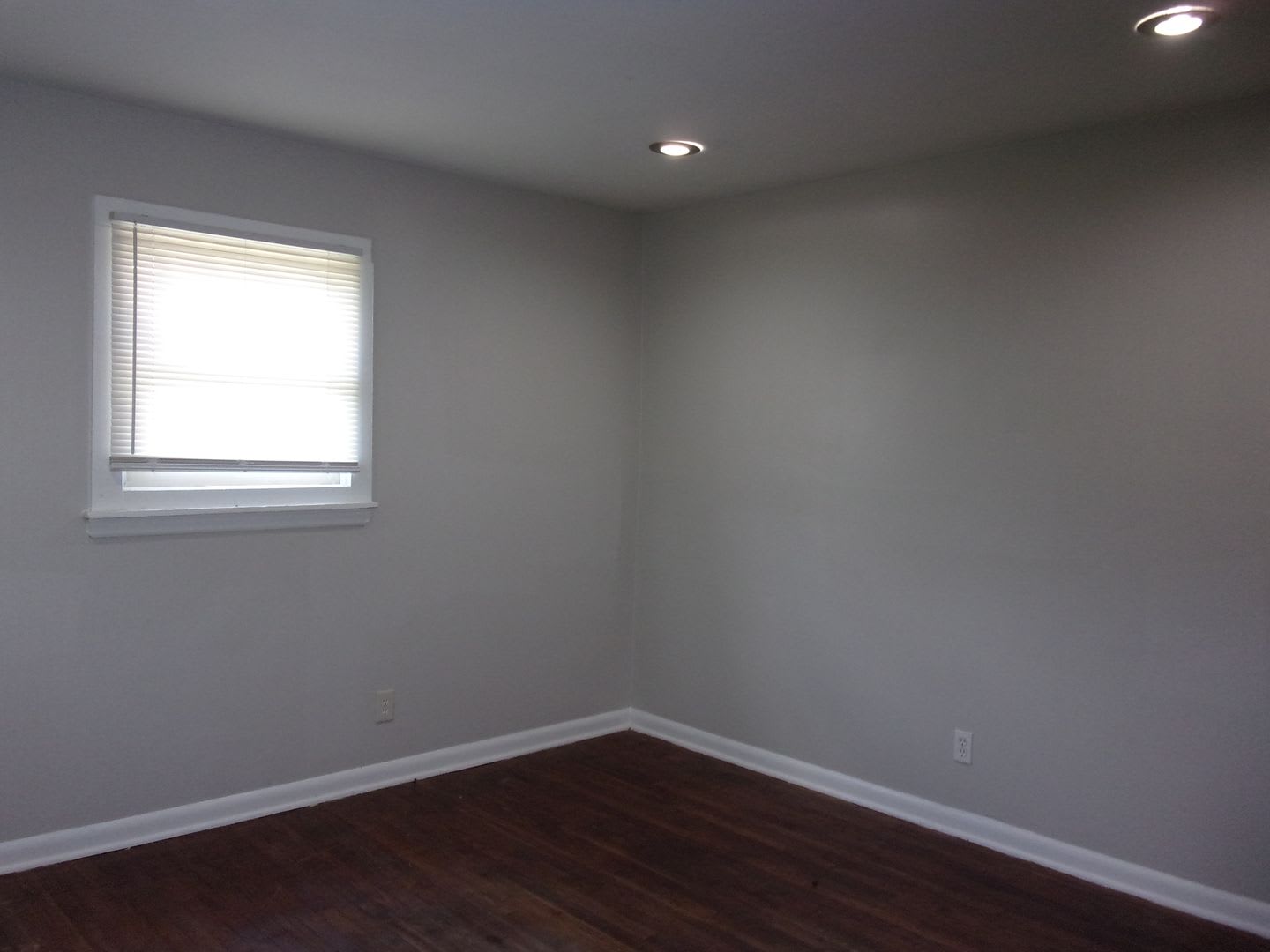 2 Bedroom 1 Bath Home Minutes from Uptown Charlotte – photo 2