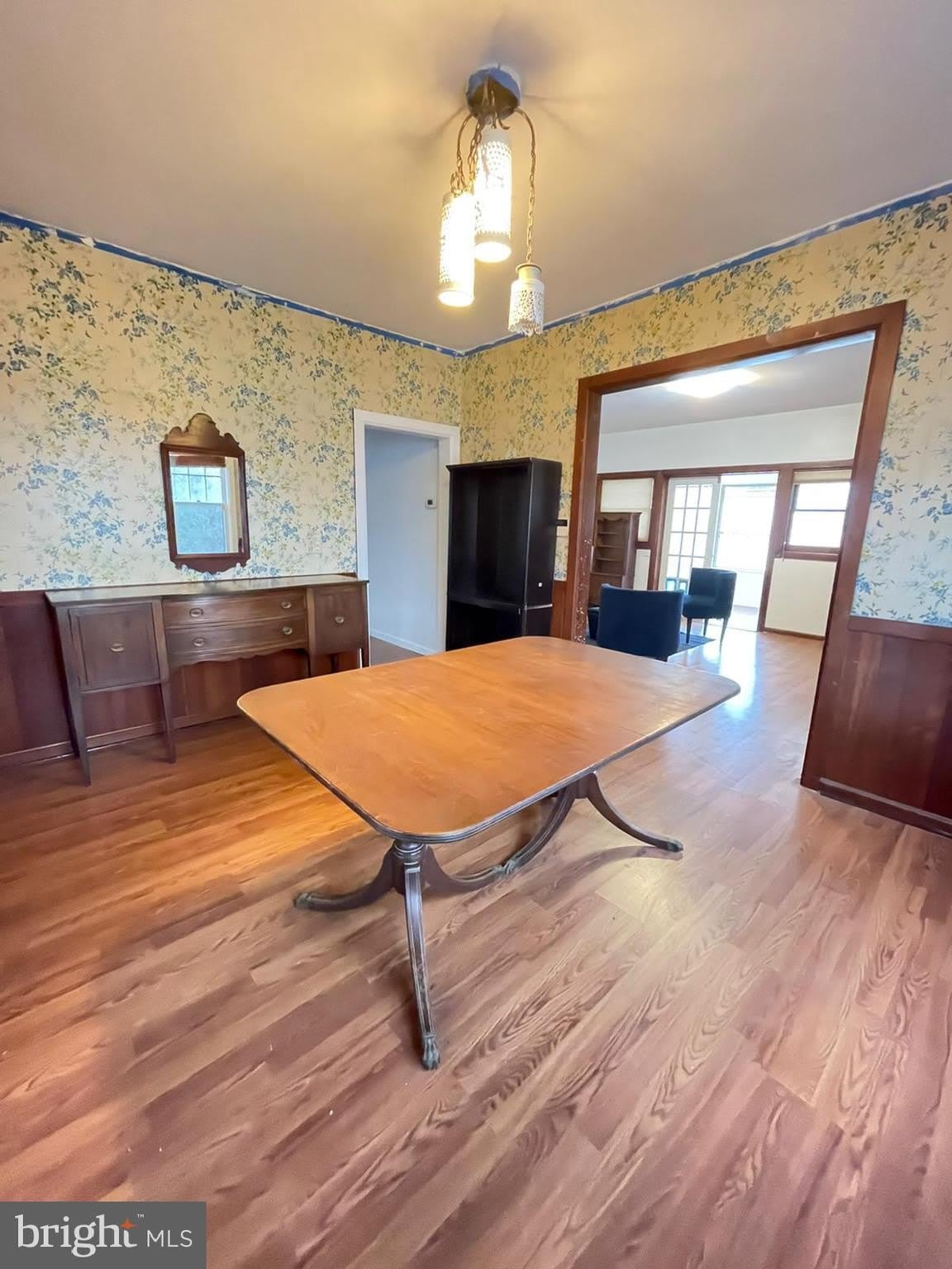 9066 BALTIMORE Avenue – photo 5