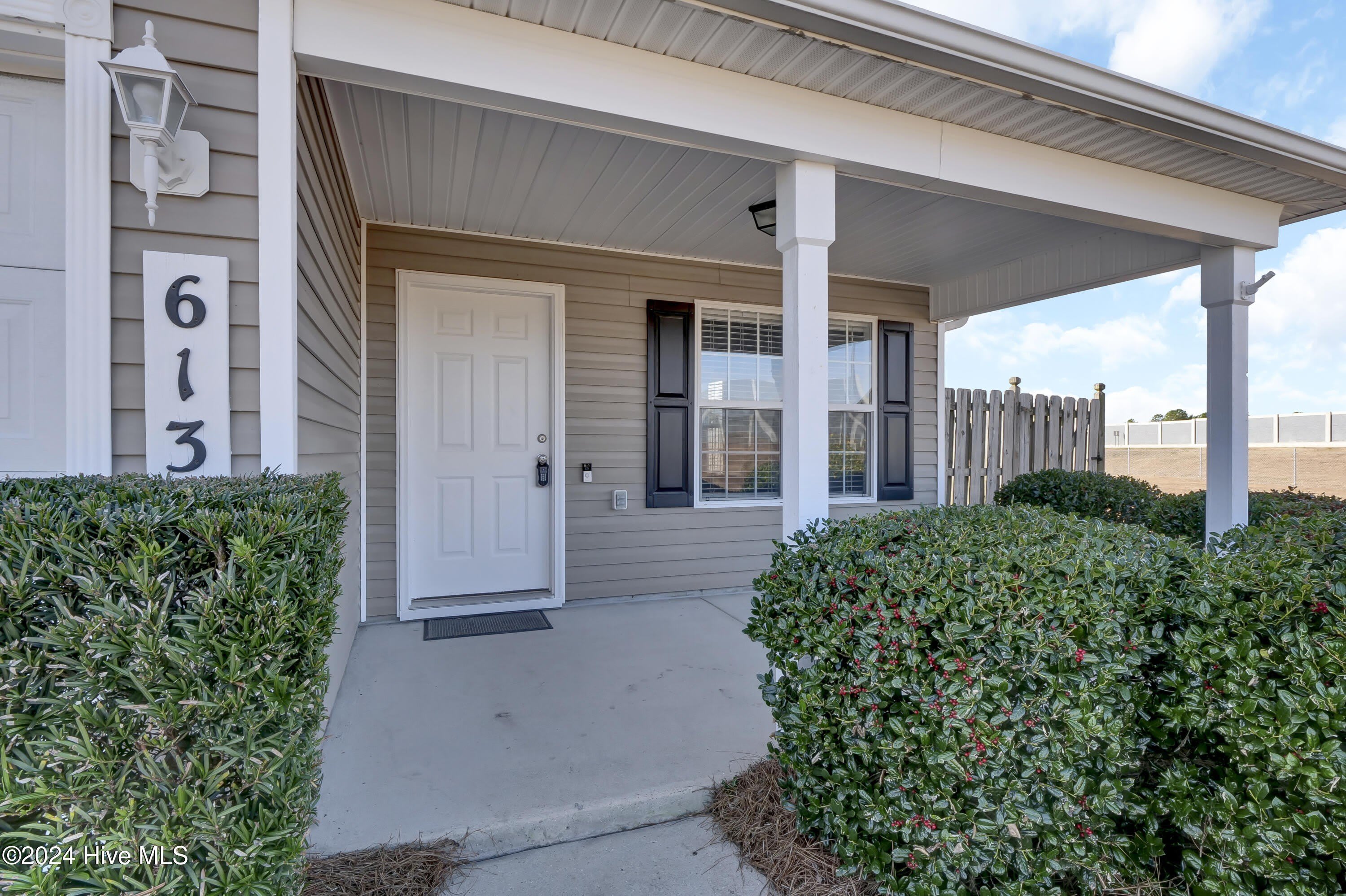 613 Whittle Court – photo 2