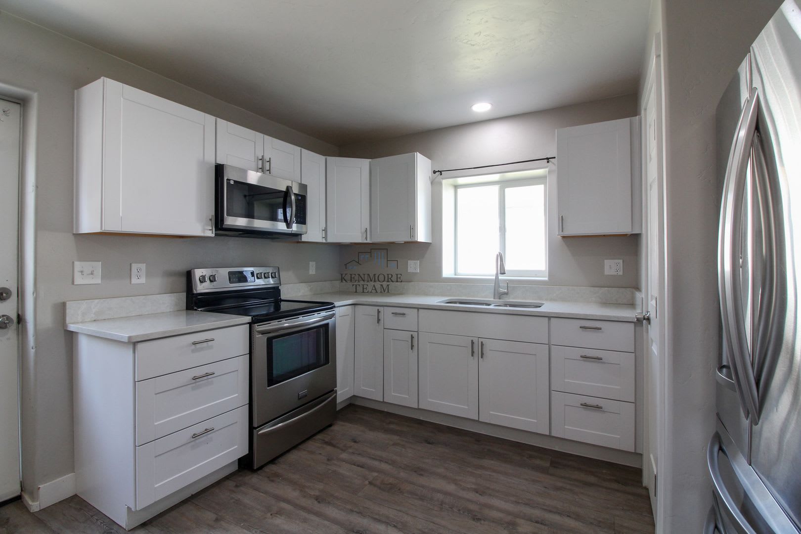 Updated Studio Home in Pasco – photo 3