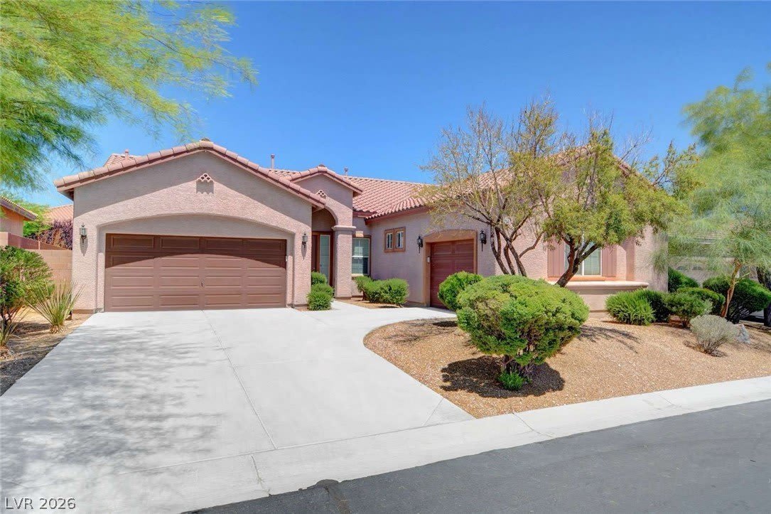10214 Elk Valley Street – photo 1