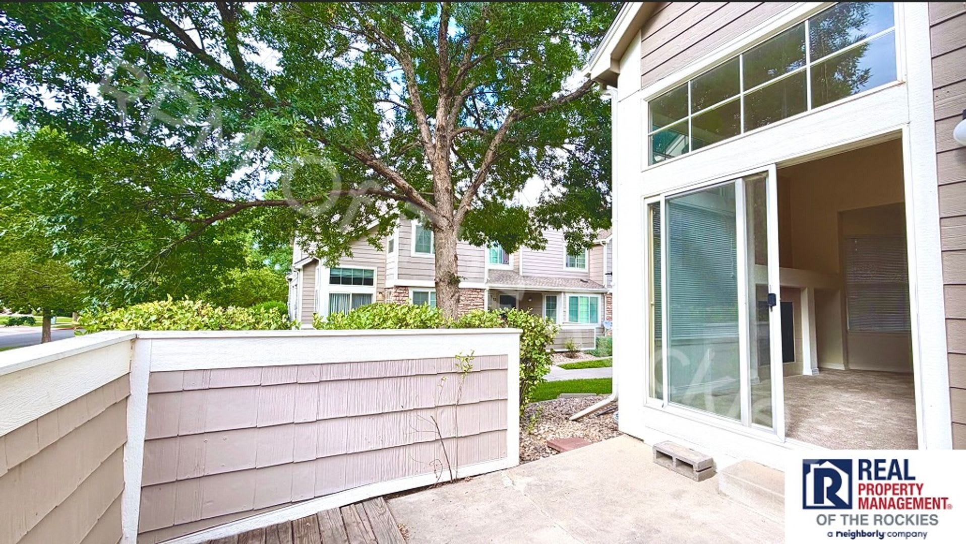 Charming Fort Collins Townhome with Private Patio, Vaulted Ceilings & Prime Location! – photo 3