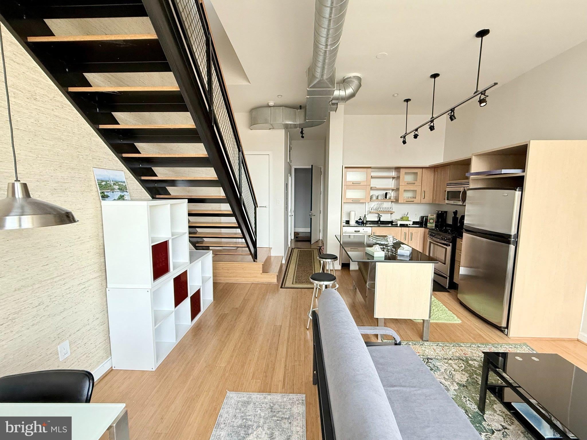 1390 V Street NW – photo 1