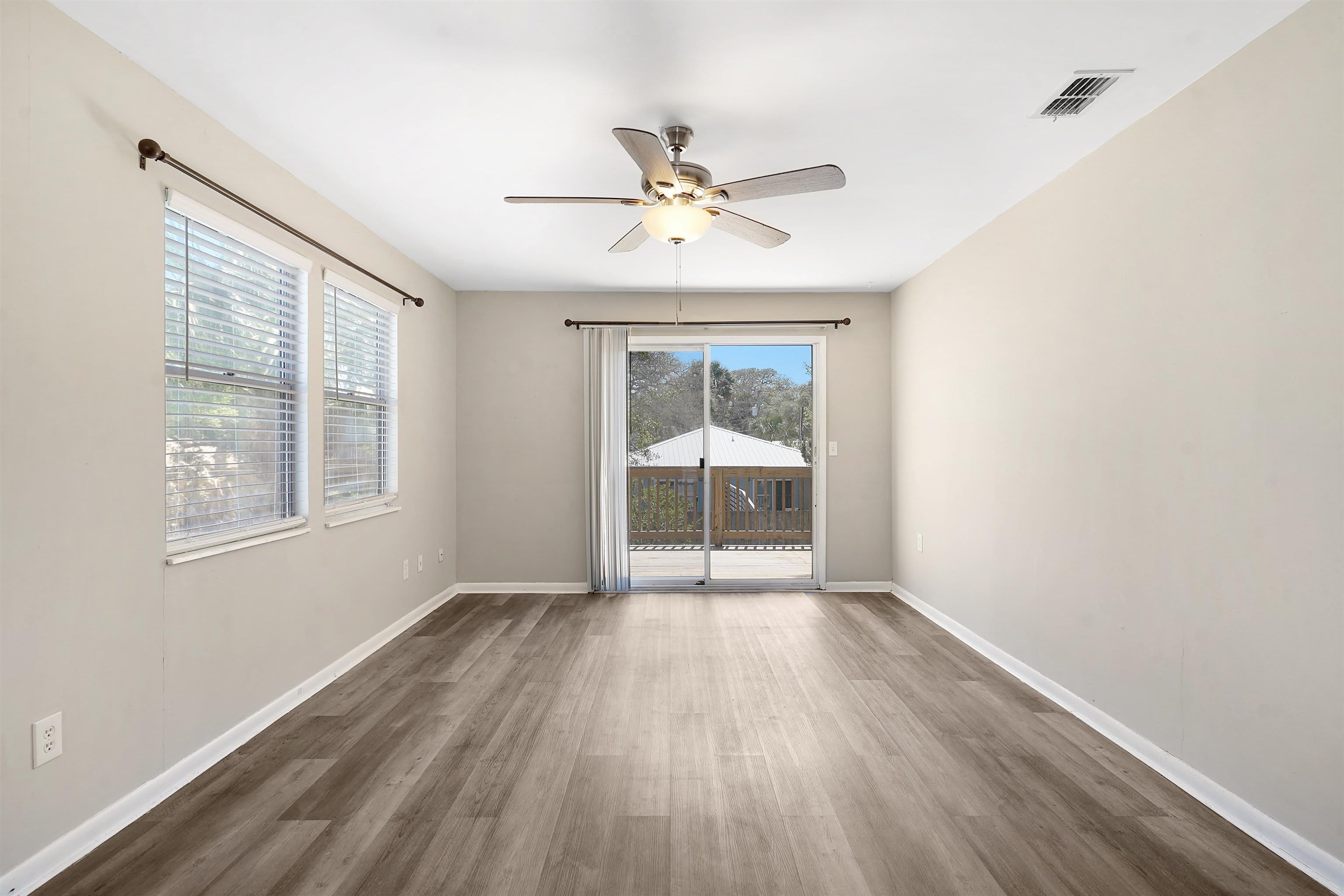 207 9th Street – photo 5