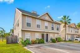 132 DOUGLAS Road W – photo 1