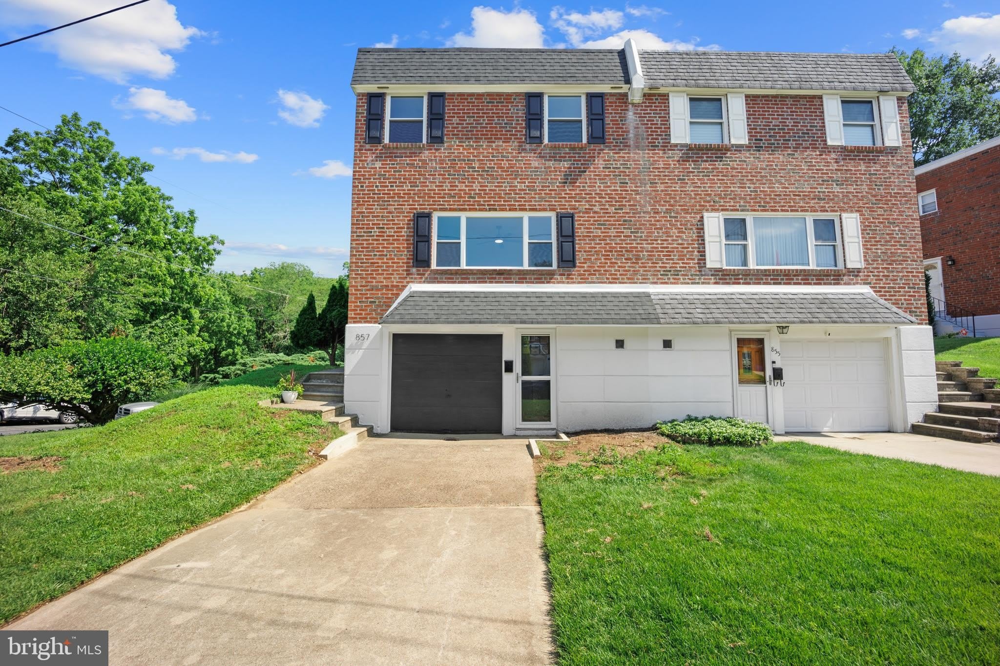 857 GREEN VALLEY Drive – photo 2