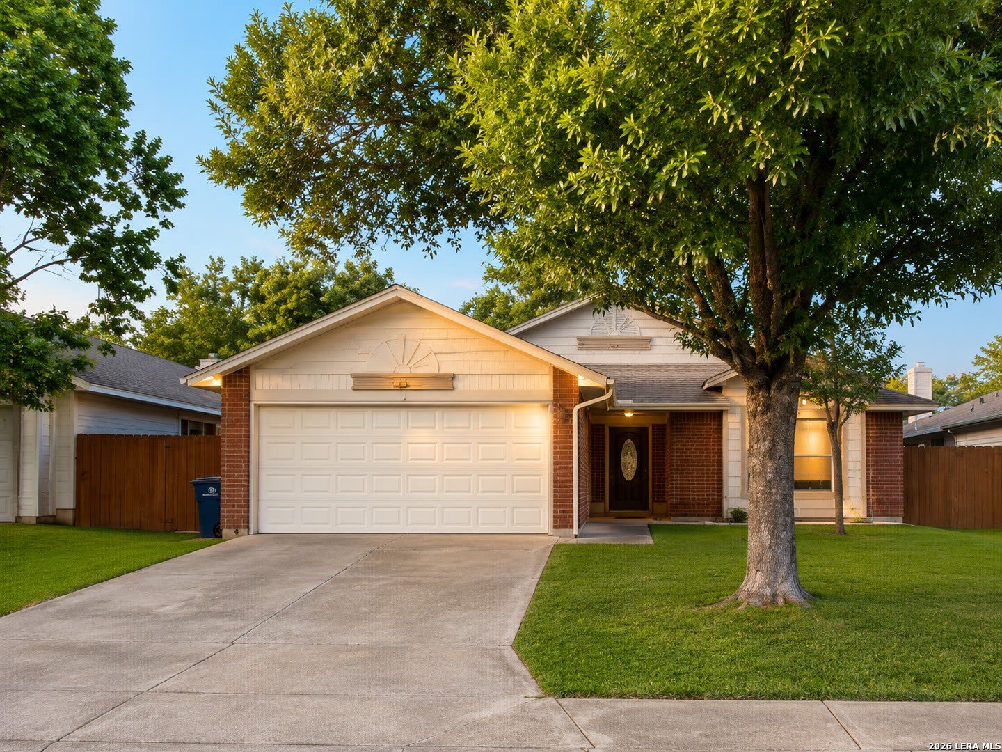 13210 LARKPLACE DR – photo 1