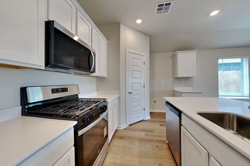 2921 Ember Dr – photo 3
