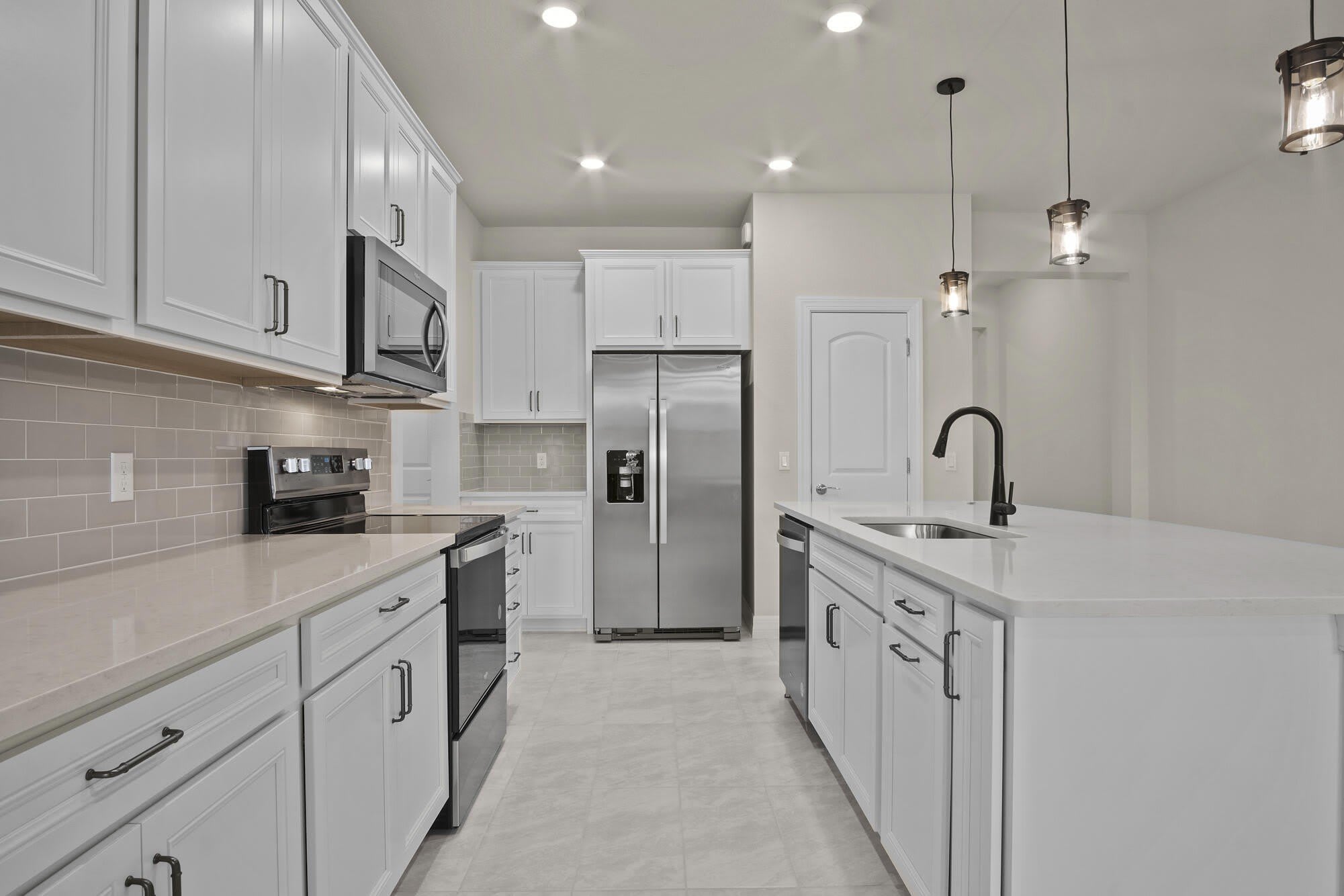 4837 Chantilly Road – photo 1