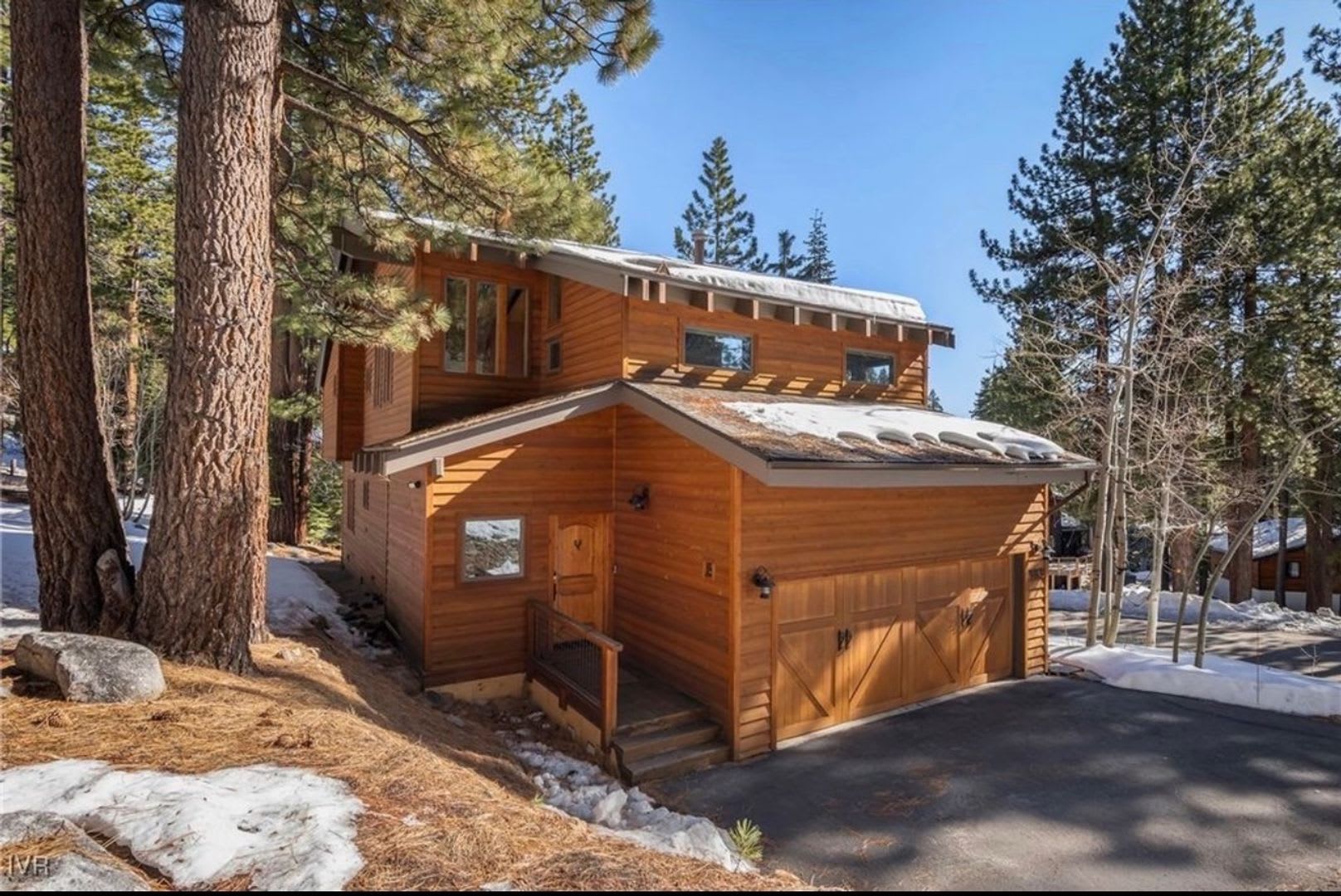 Mountain Modern Retreat- Seasonal Availability – photo 3