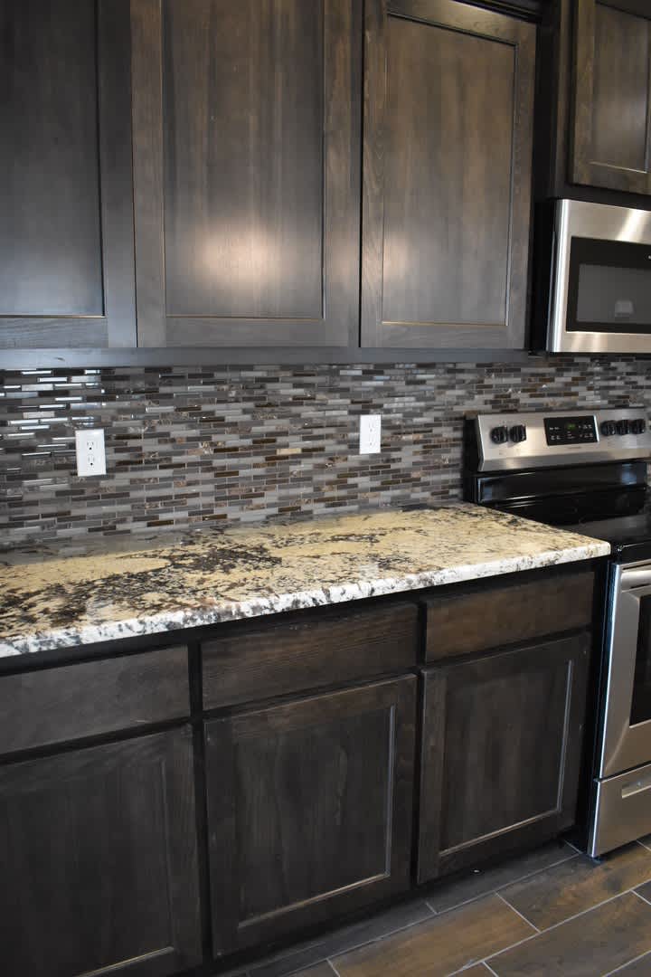 4 Bedroom 3.5 Bath In The Heart of Fayetteville! – photo 3