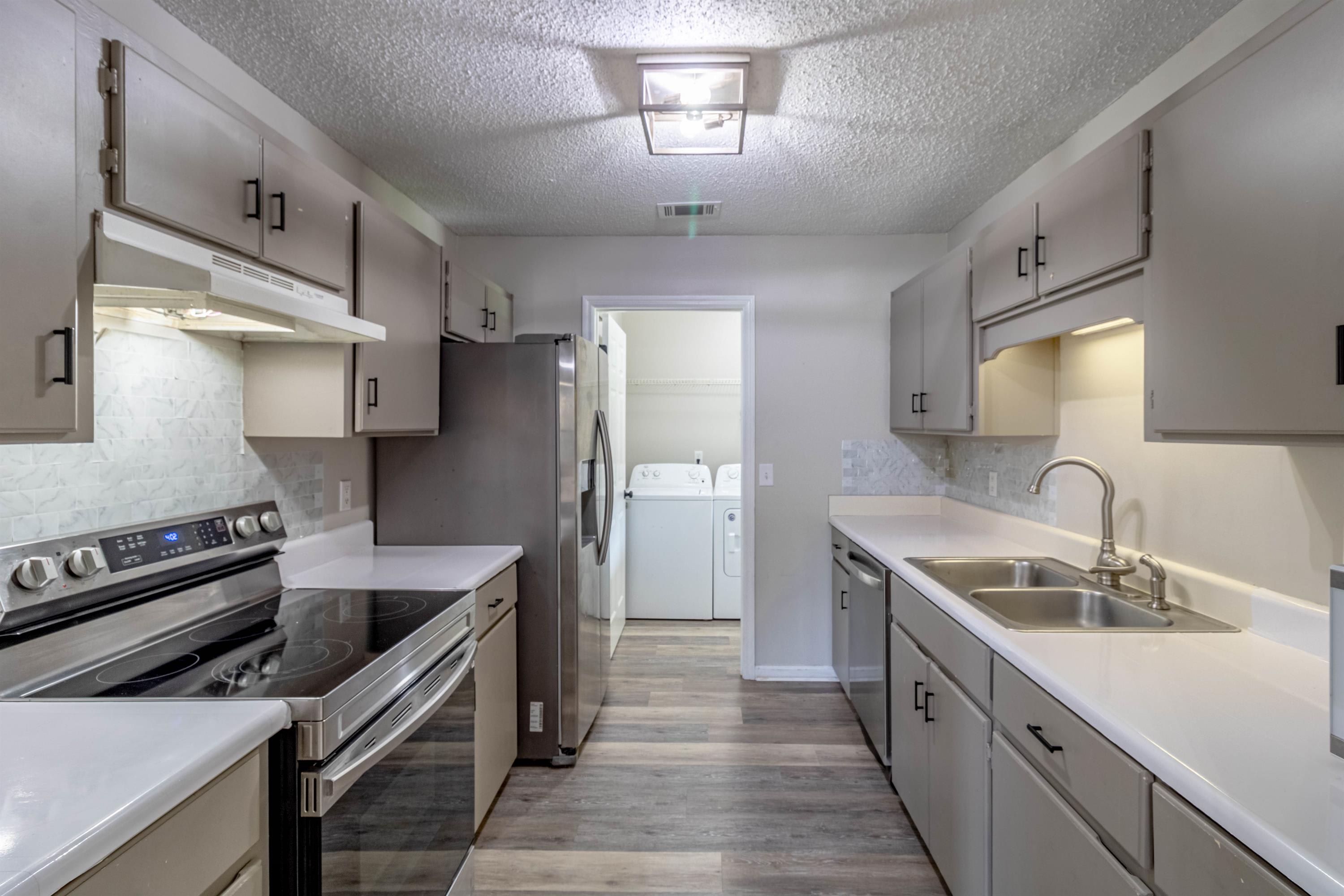 1103 Ballard Drive – photo 4