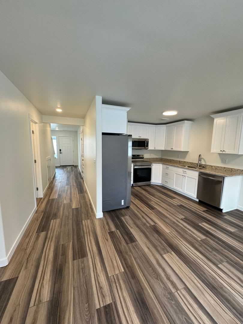 Modern 3 Bedroom 2 5 Bathroom Townhome For Rent In Idaho Falls With Garage And Washer Dryer Hookups By Real Property Management – photo 5