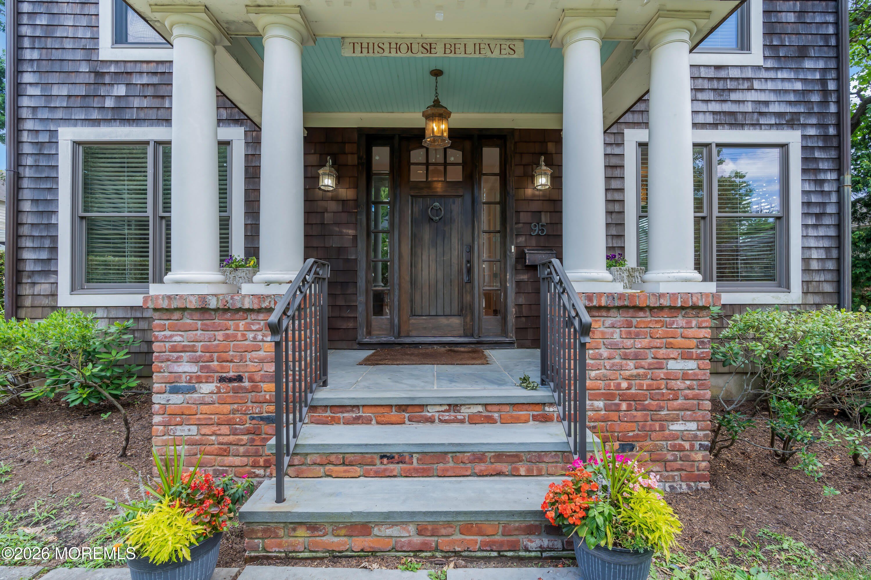 95 E River Road – photo 4