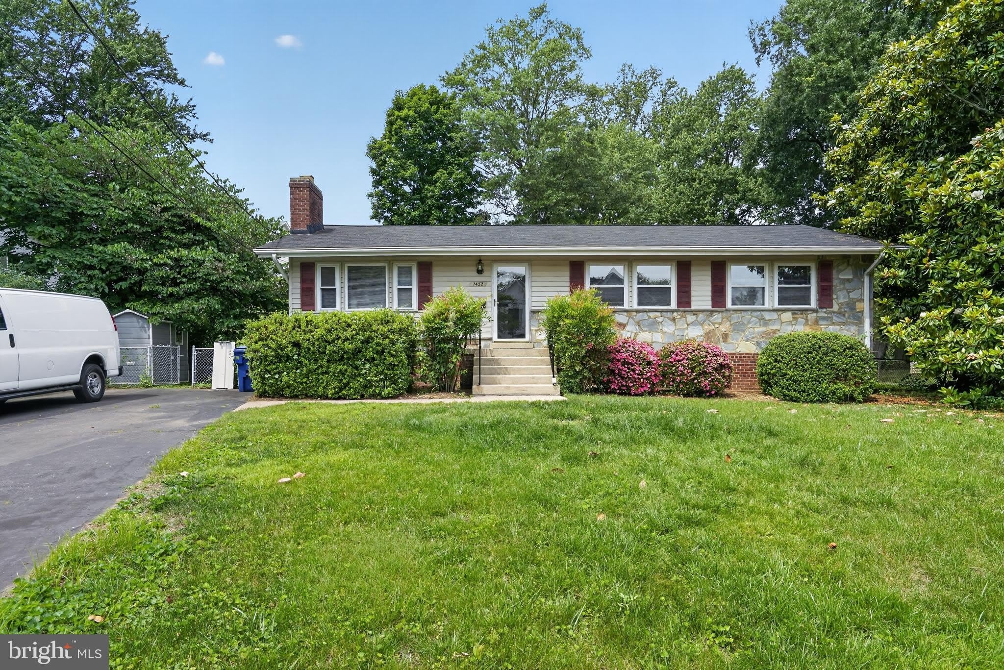 1452 DEWBERRY Court – photo 2