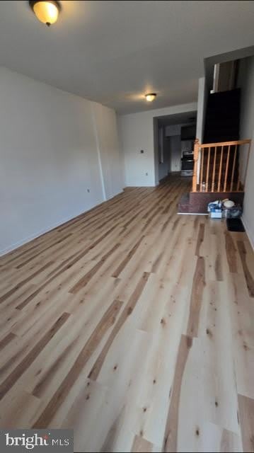 1835 N LEITHGOW Street – photo 4