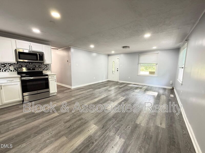 801 Carter Ave – photo 5