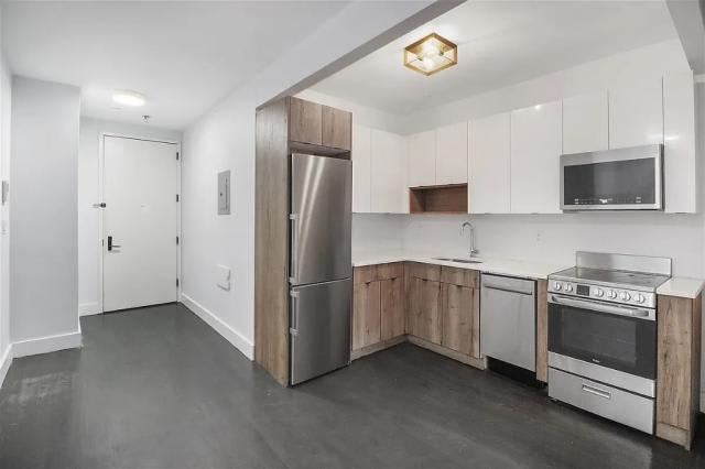 771 Lexington ave – photo 1