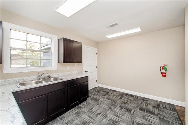 223 Hoppen Place – photo 5