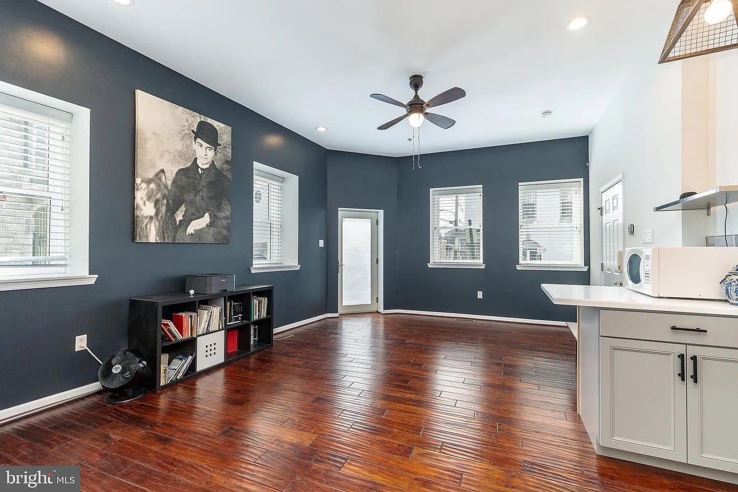 3937 Terrace Street – photo 2
