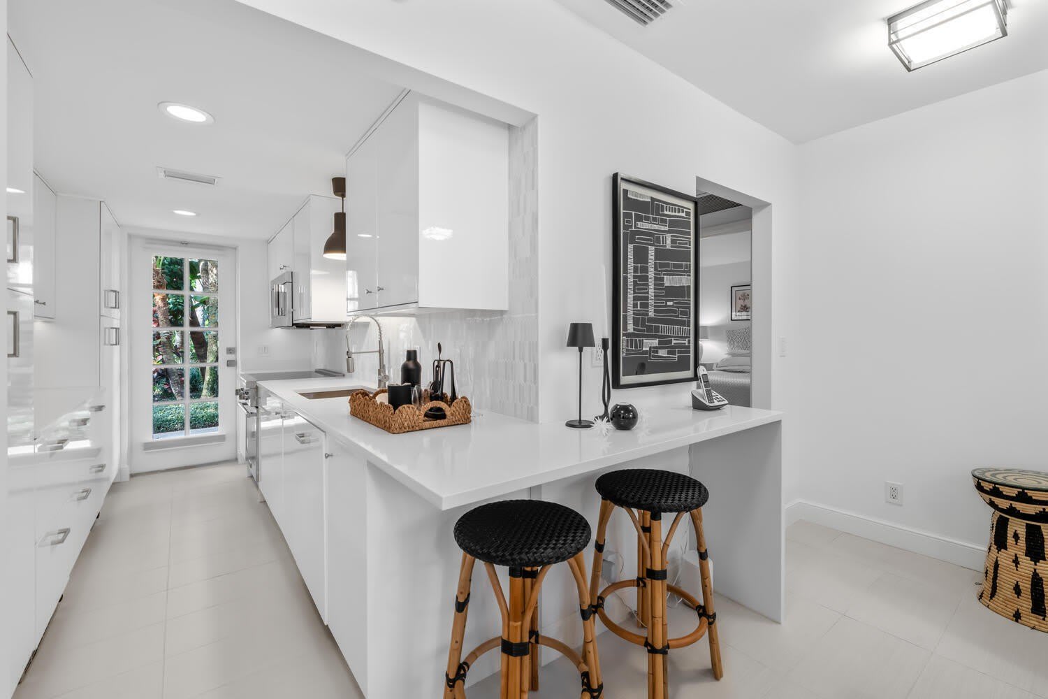 134 Peruvian Avenue – photo 3