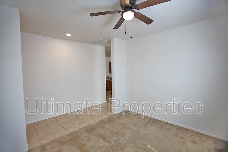 11538 W Redfield Rd – photo 4