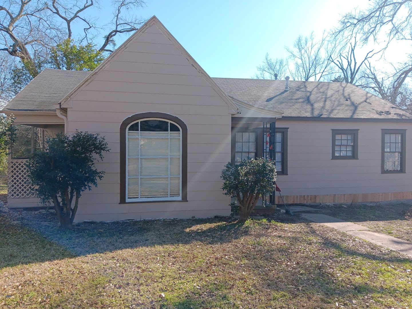 103 E Robinson Pl – photo 1